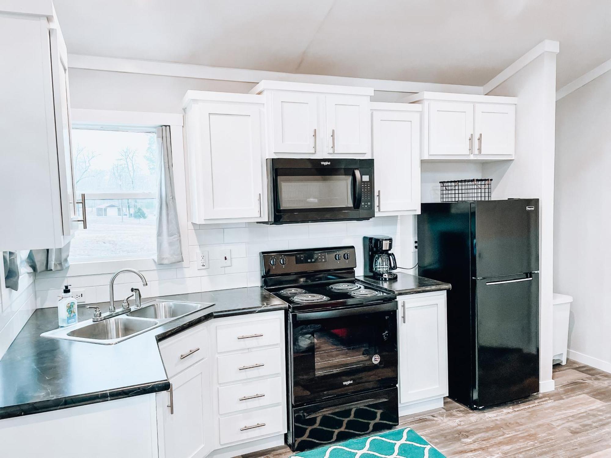 Private Tiny Home Royal Ridge Getaway Екстер'єр фото